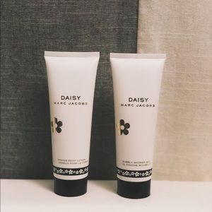 Marc Jacobs Daisy Body Lotion & Shower Gel